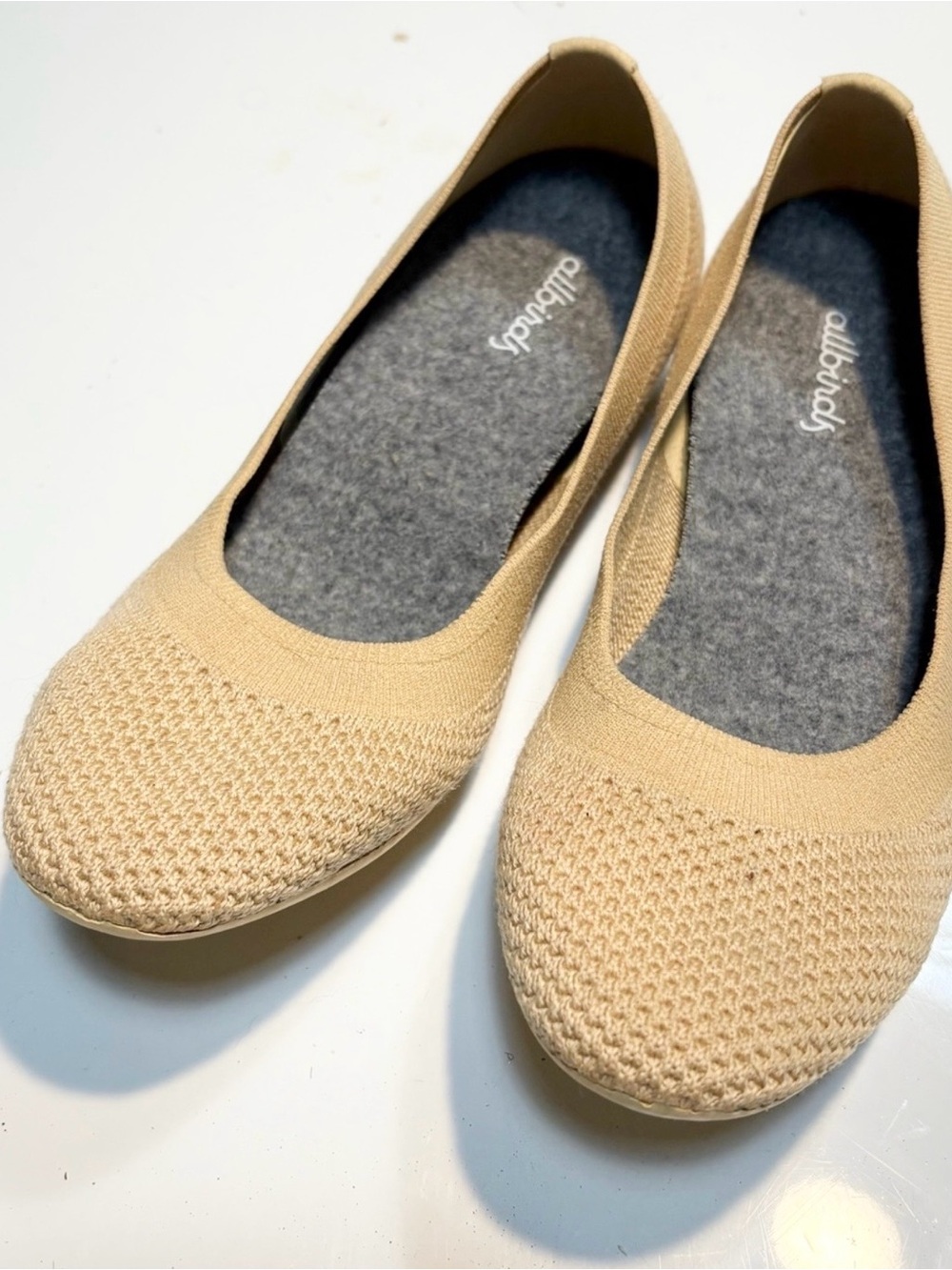 Allbirds Women's Tree Breezer flats in a beige w7